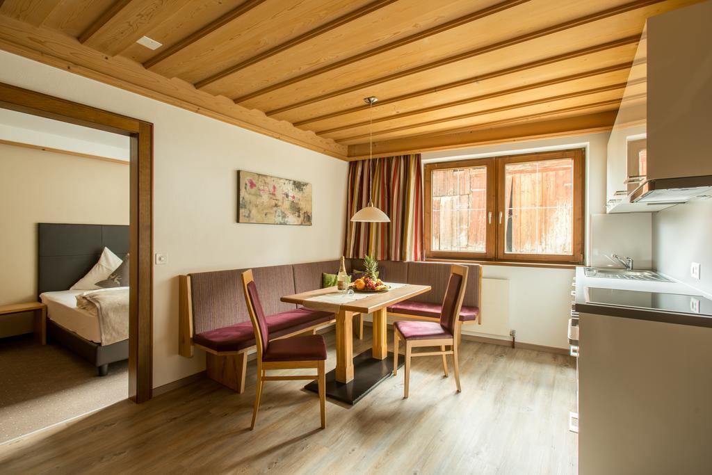 삼나운 Haus Am Brunnen 아파트 외부 사진